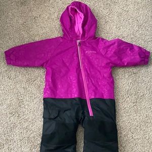 6-12m Columbia snowsuit